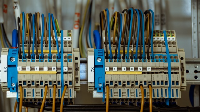 Proč nepodceňovat revizi elektrických spotřebičů a rozvodů